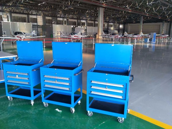 如何辨別工具柜的好壞，批量購(gòu)買(mǎi)車(chē)間工具柜哪里好【天金岡】