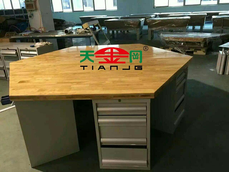 六角鉗工裝配臺